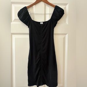 Aritzia Wilfred Free Fortune Dress in Black; Size M